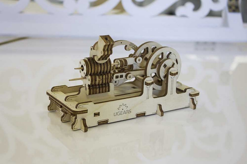 Puzzle mecánico de madera Ugears 3D