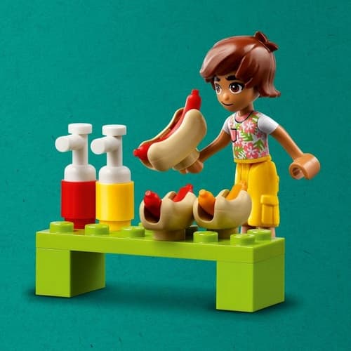 LEGO® Friends (42633) Puesto móvil de perritos calientes
