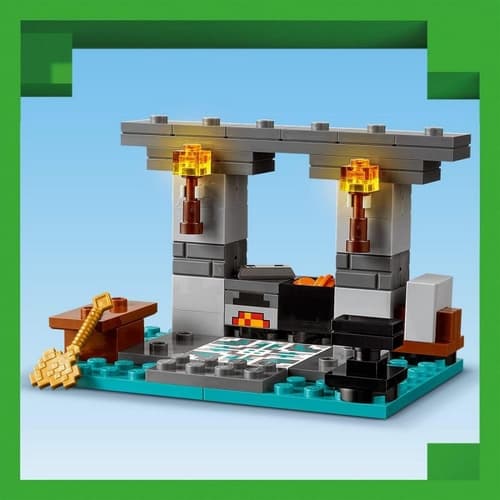 LEGO® Minecraft (21252) Zbrojnice