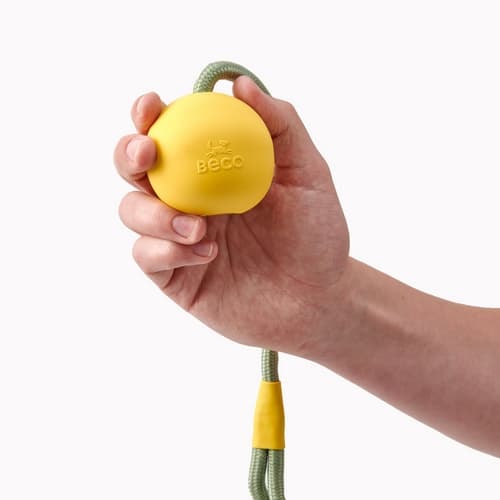 Beco Slinger Ball Hračka pro psy žlutá 46cm