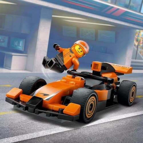 Lego City 60442  Jezdec F1® se závodním vozem McLaren