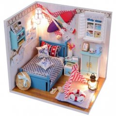 Gyermek miniatűr ház Brandon szobája