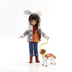 Lottie Doll Walk în parc