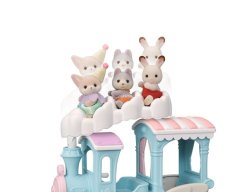 Sylvanian Families Szivárvány vonat felhővel