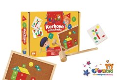 Korkové kladivo vytvorené z dreva s príslušenstvom v krabici 33x24x4,5cm
