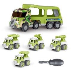 Camion avec voitures vertes