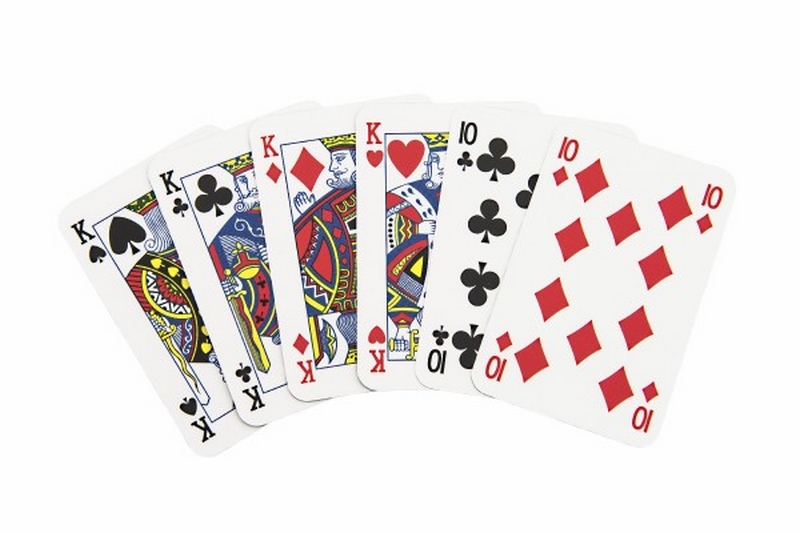 Poker společenská hra karty