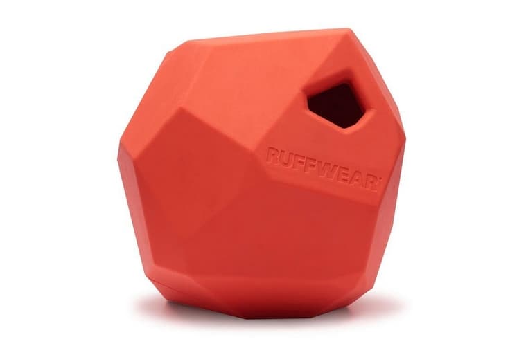 Ruffwear Gnawt-a-Rock™ Hračka pro psy Sockeye Red