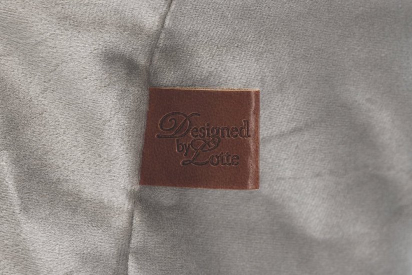 Designed by Lotte Tunel pro kočky Cylla šedý 65x25x25cm