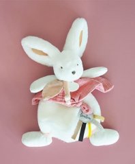 Doudou Ajándékcsomag - Plüss nyuszi varangyos széklettel 25 cm régi rózsaszínű
