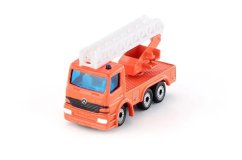 SIKU Blister 1015 - Forgó tűzoltóautó létrával