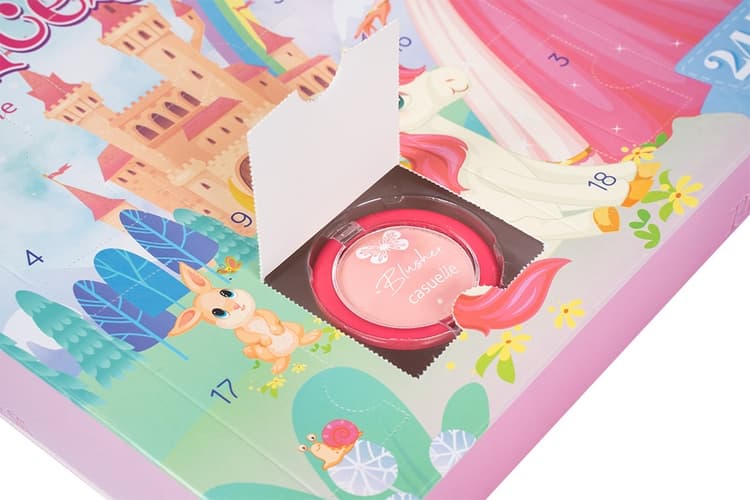 Adventní kosmetický kalendář