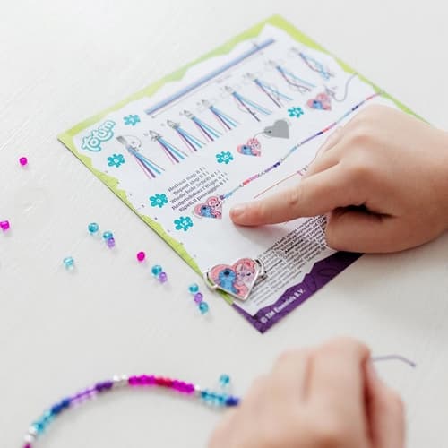 Kreativní sada Vyrob si náramky Stitch