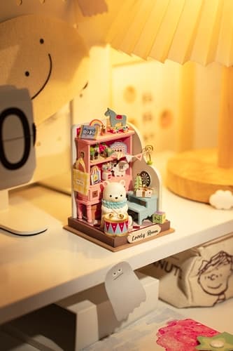 RoboTime miniatűr ház Gyermekkor
