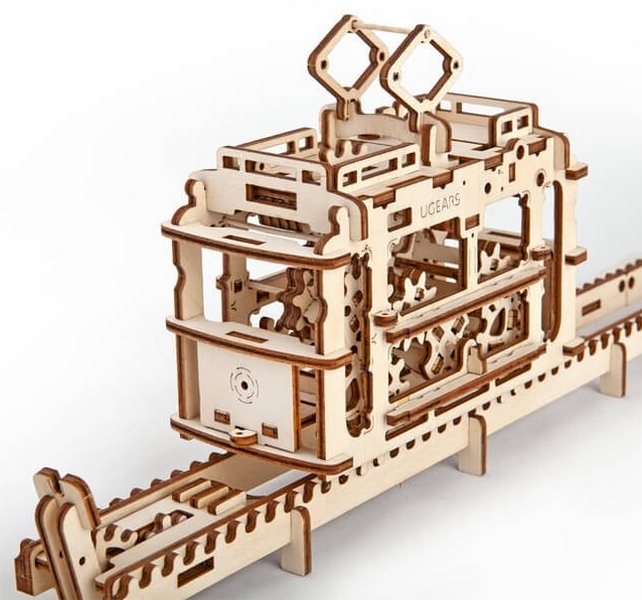 Ugears 3D Wooden Mechanical Puzzle Cable Car avec Track