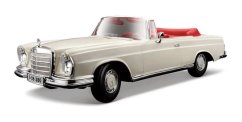 Maisto - 1967 Mercedes-Benz 280SE, Cabrio, crème, 1:18