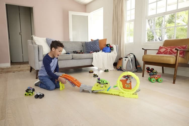 Hot Wheels Monster Trucks Power Smashers dráha - Masivní destrukce