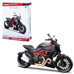Maisto - Ducati Diavel Carbon - model do zbudowania 1:12