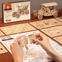 RoboTime Puzzle 3D din lemn Mașină istorică - Mașină de epocă