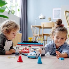 Lego Duplo 10947 Závodní auta