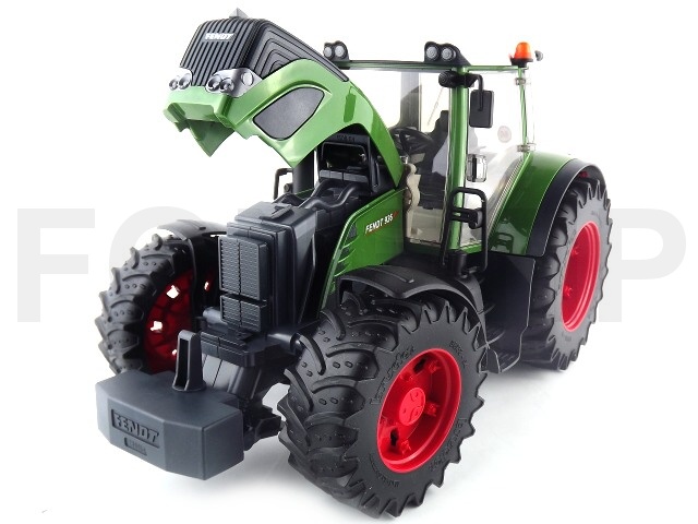 Traktor Bruder 3040 FENDT 936 Vario