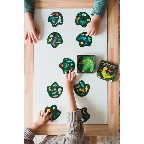 Juego de cartas Petit Collage Dinosaurios