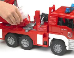 Camion de pompieri Bruder 2771 MAN cu balize Bruder 2771 MAN