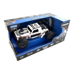 Biele RC auto odfukuje paru