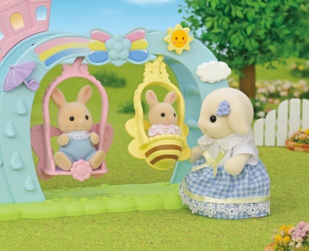 Sylvanian Families Balansoare Rainbow cu tobogan