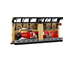 LEGO® Harry Potter™ 76450 Bookmark: Trenul Hogwarts Express