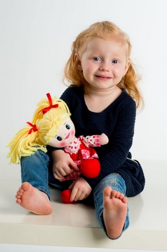 Bábika Lucka handrová plyš 30 cm slovenský spievajúci na karte 0+