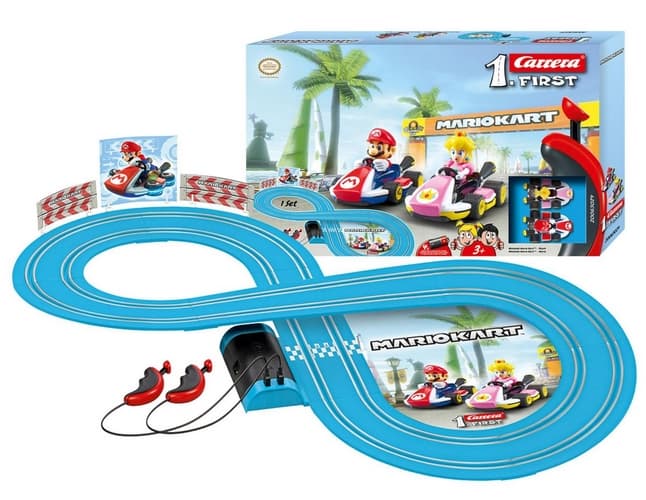 Autodráha Carrera First Mario Nintendo 2,4m plast +2 auta na bat. v krabici 50x30x7cm