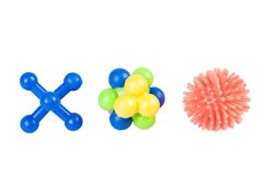Karlie Hračka pro kočky gumová různé tvary různé barvy 3ks 4x4cm