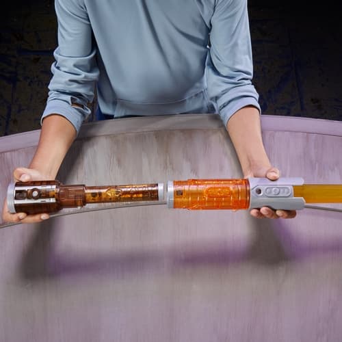 HASBRO - Star Wars LS Forge Yord Fandar meč se světlem a zvukem