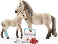 Schleich 42430 Set žrebec a islandská kobyla s lekárničkou